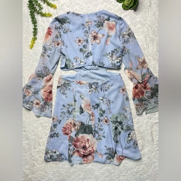 Bardot x Revolve Cutout Floral Frill Long Bell Sleeve Mini Dress in Blue Pink 6 - Picture 3 of 15